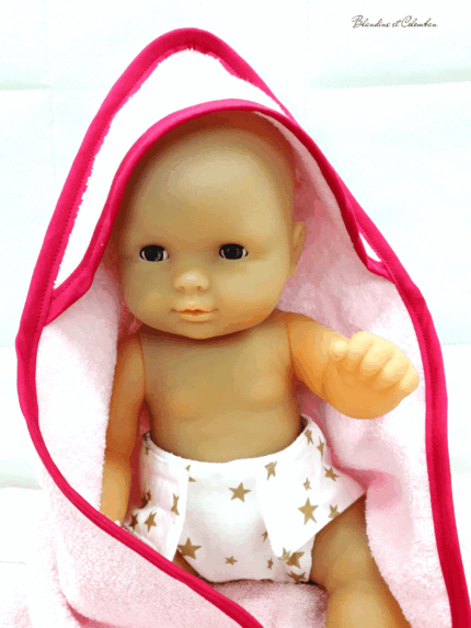 Cape de bain poupée