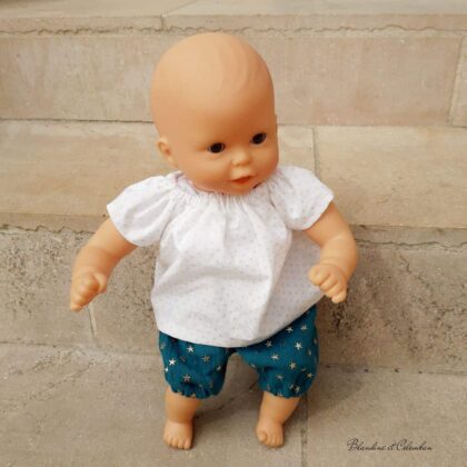 Blouse et bloomer pour poupon de 30 cm