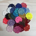 Boucles d'oreilles brodées interchangeables – Image 13